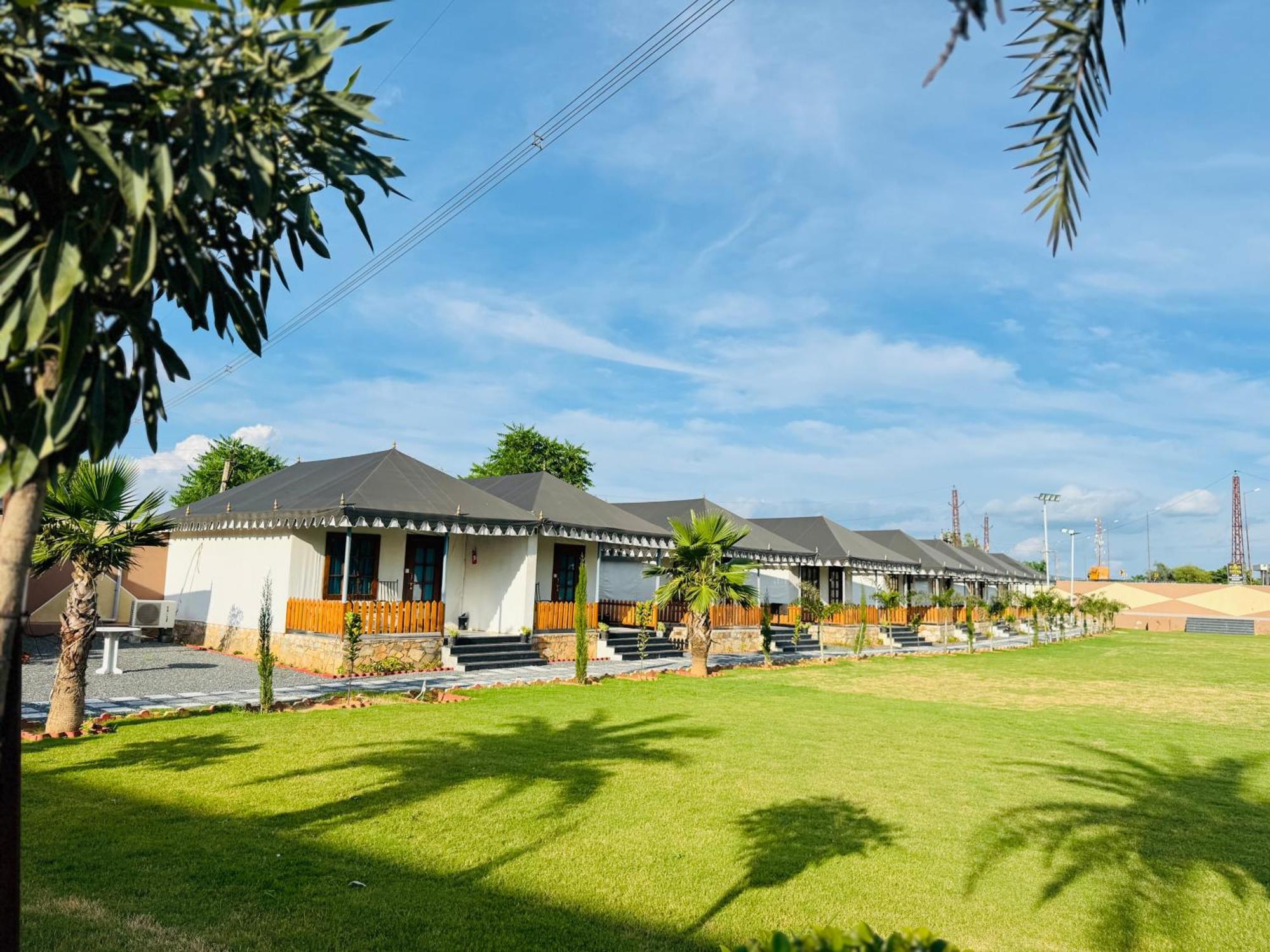 Royal Rajasthan Resort Sikar Exterior photo